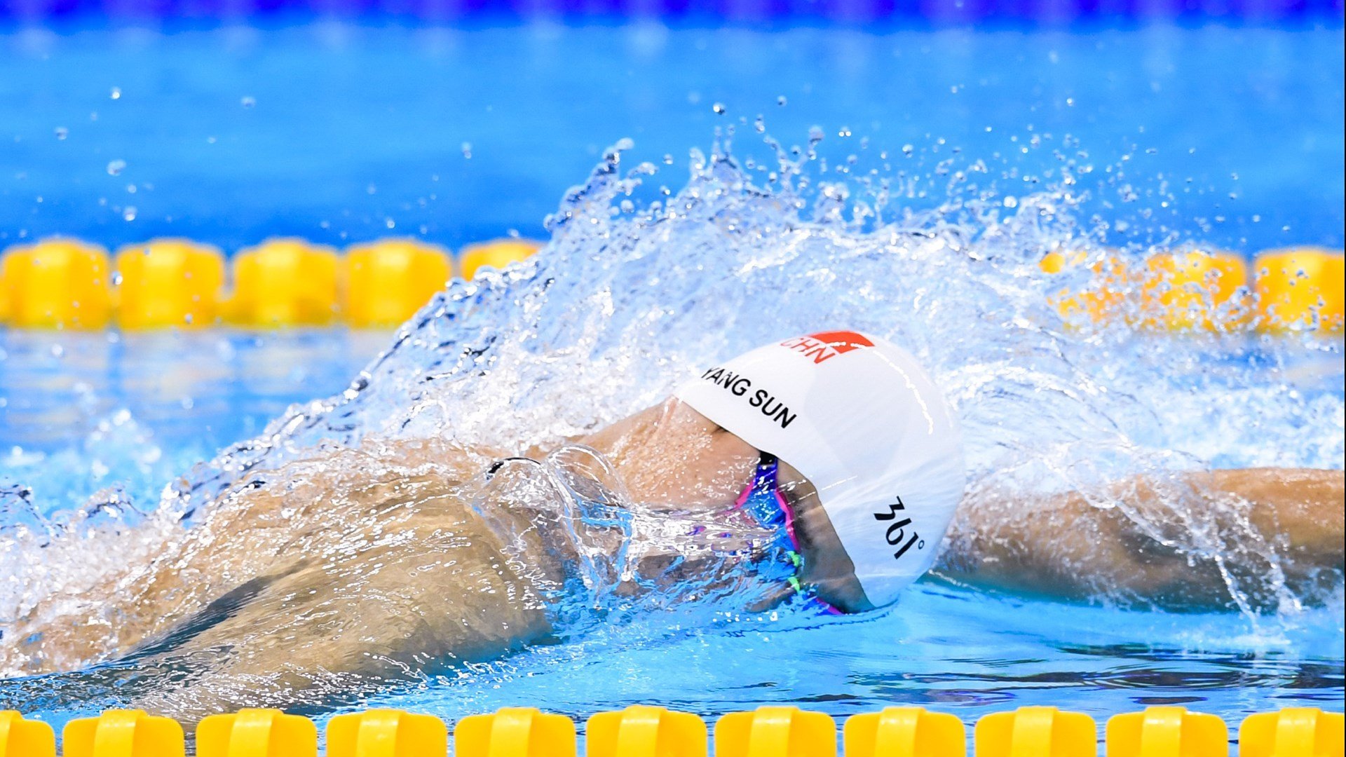 九游娱乐-【智能投手】自动调整投球角度与速度，科技助力跑得更快！，自动投篮