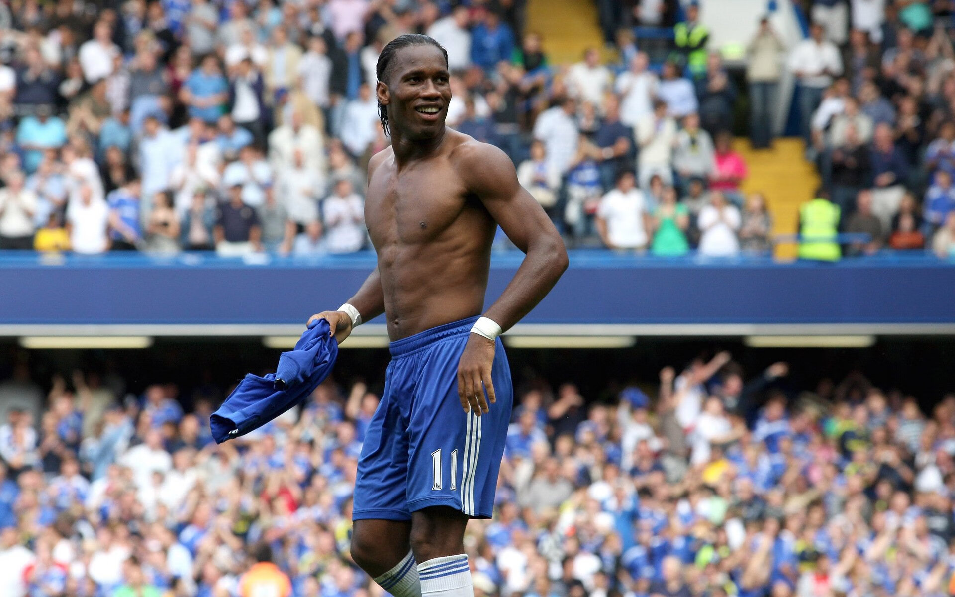 九游(jiuyou)官方网站-上海海港主场取得三连胜，上海海港足球主场