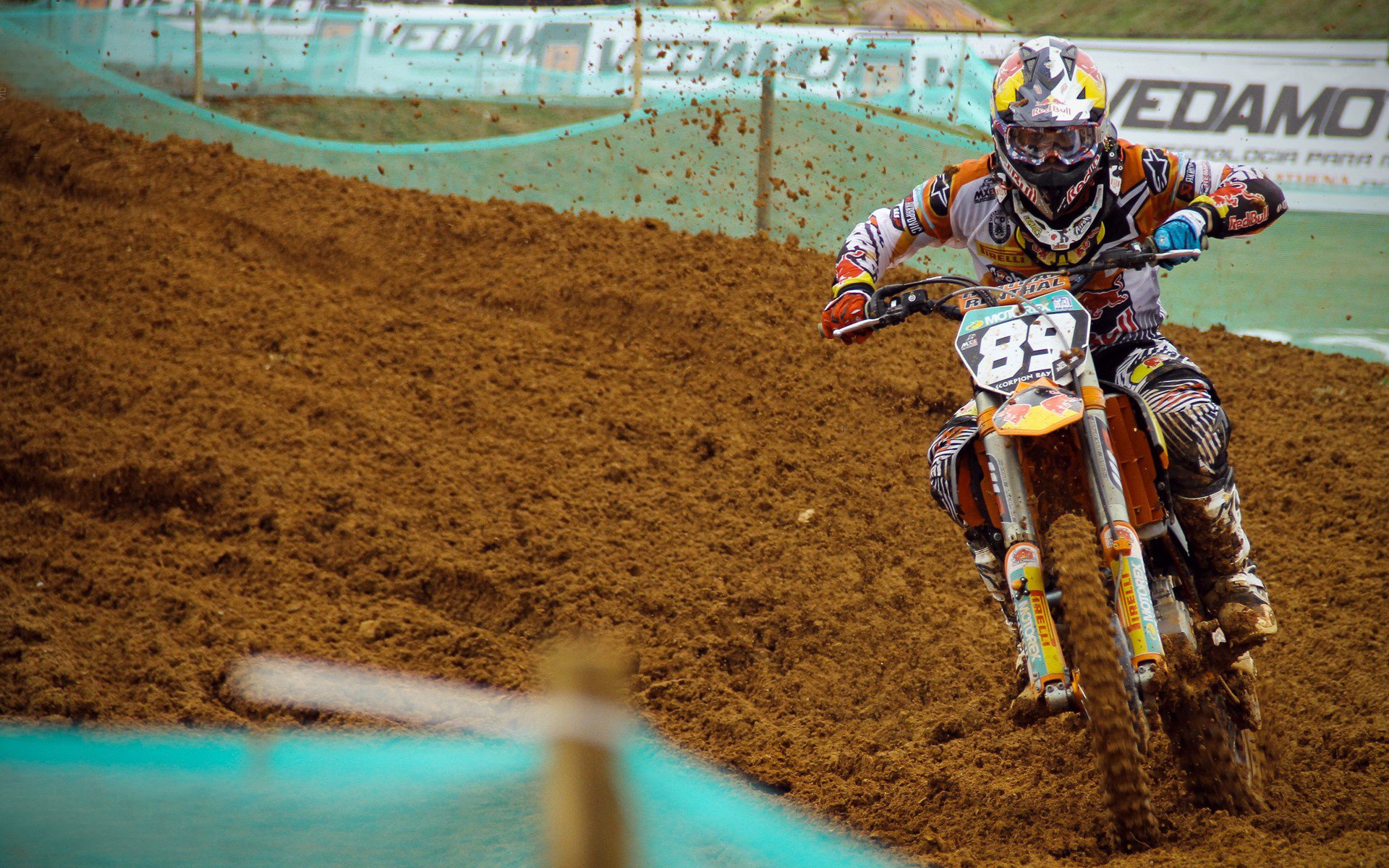 海岛沙滩滑翔伞,飞越海岸线的自由快感,海边滑翔伞 冲浪