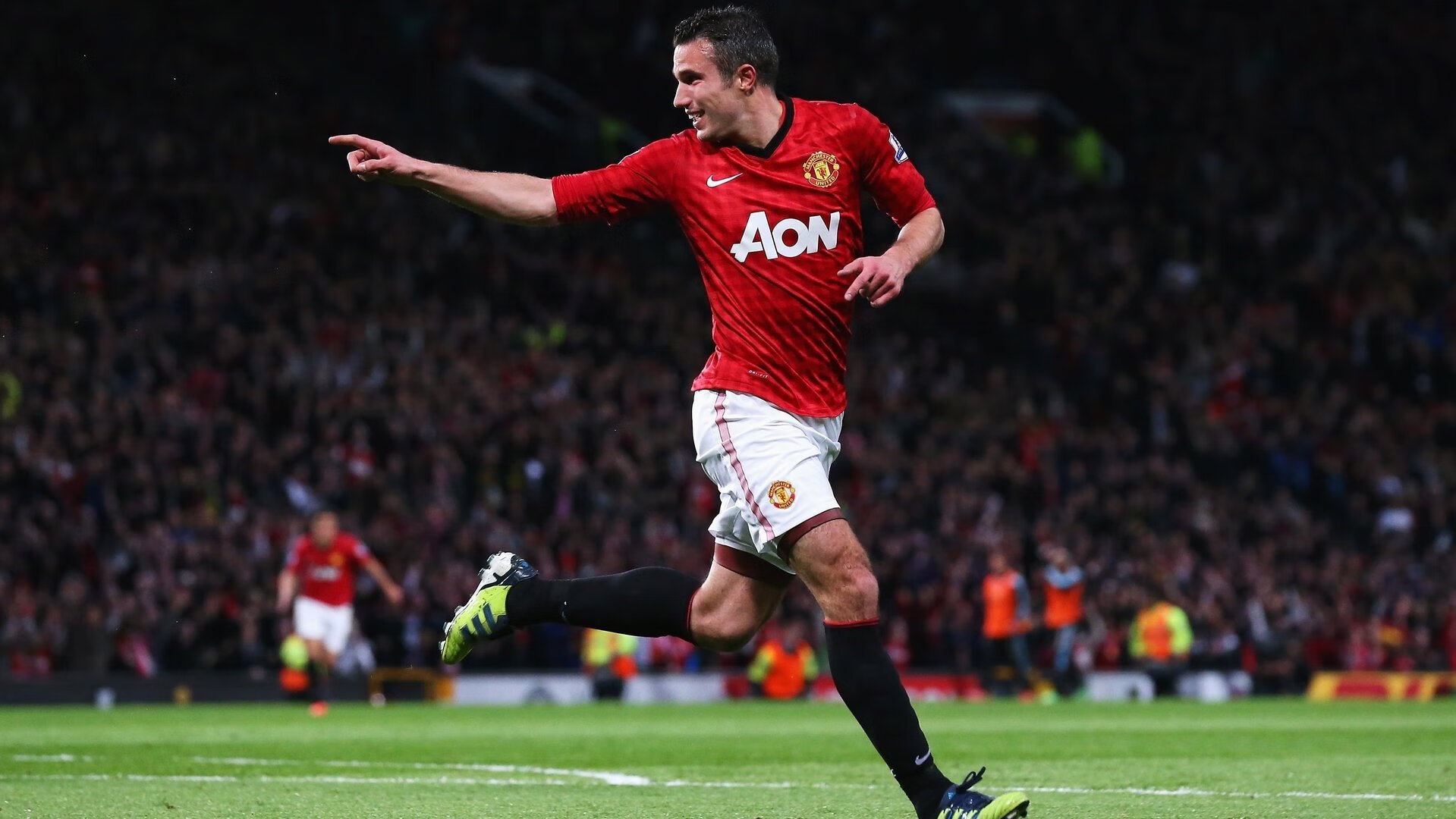 赛后专访：李明感谢队友努力，全队目标冠军！，李明足球个人资料